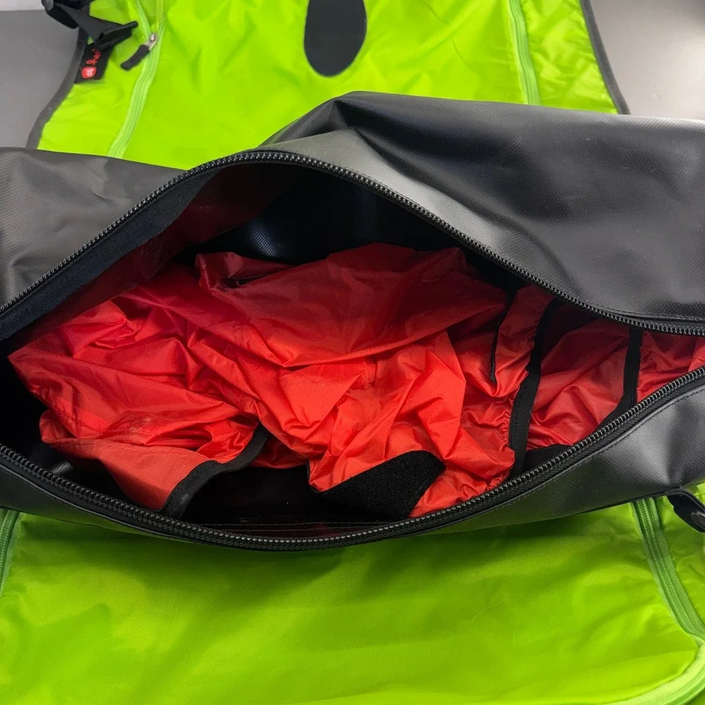 Henty Wingman Bike Commuter Garment Bag Black & Lime Green